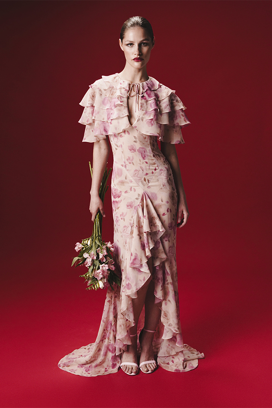 Платье макси из шифона с рюшами и воланами