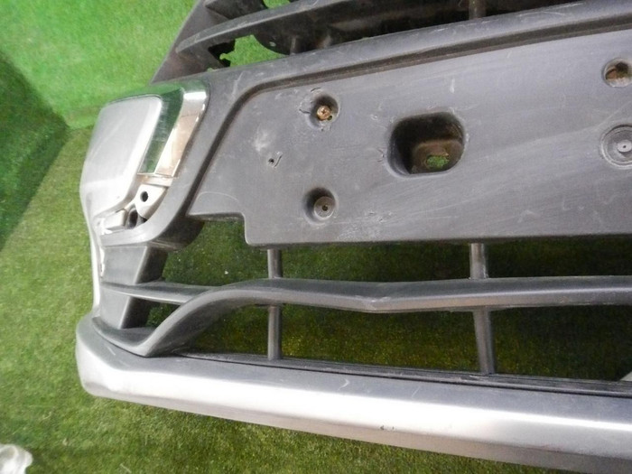 Бампер передний Lada Granta (2018-н.в.)