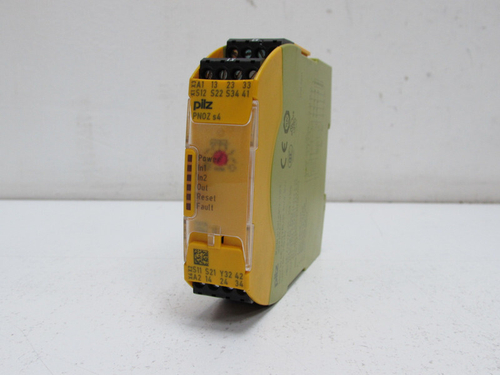Pilz Pilz PNOZ s4 48-240 VAC/DC 3n/o 1n/c