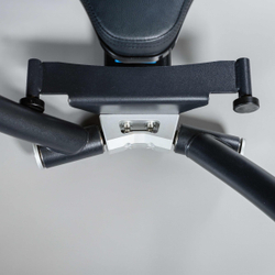 E7008 Жим от груди вертикальный. Стек 135 кг