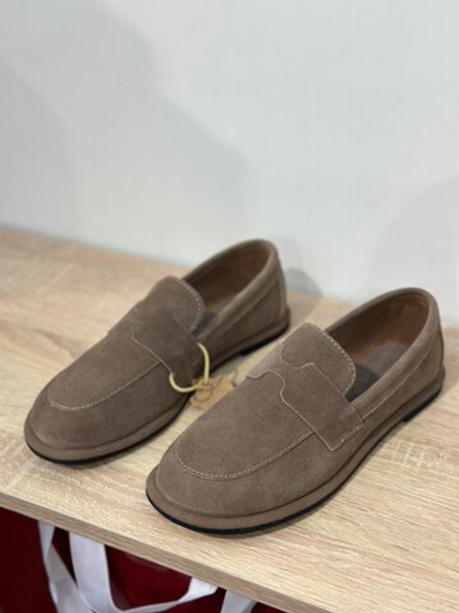 Лоферы из натуральной замши