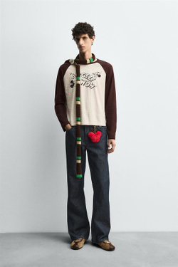 ZARA HARRY LAMBERT X DISNEY ДЖИНСЫ КЛЕШ С НАШИВКАМИ, СИНИЙ