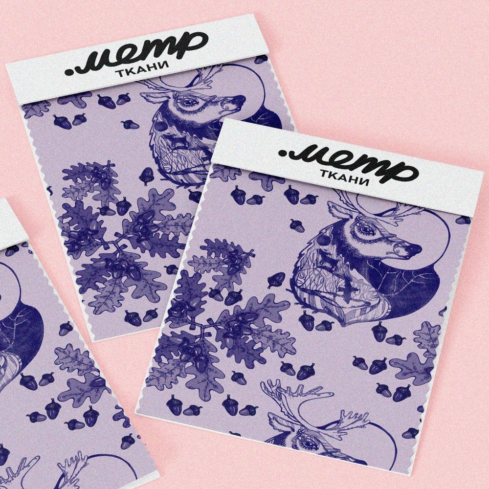 Ткань габардин олень с листьями желудей