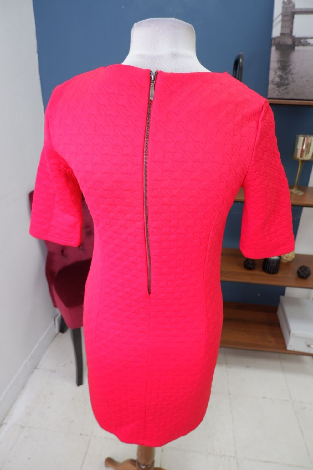 Платье Befree яркое 40 размер