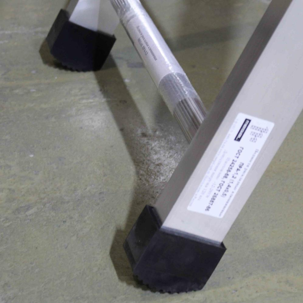 Подмости раскладные алюминиевые MEGAL ПРА - 0,9 (1,2 х 0,5)