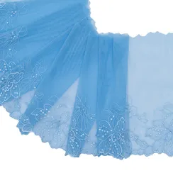 Вышивка на сетке голубая 22 см