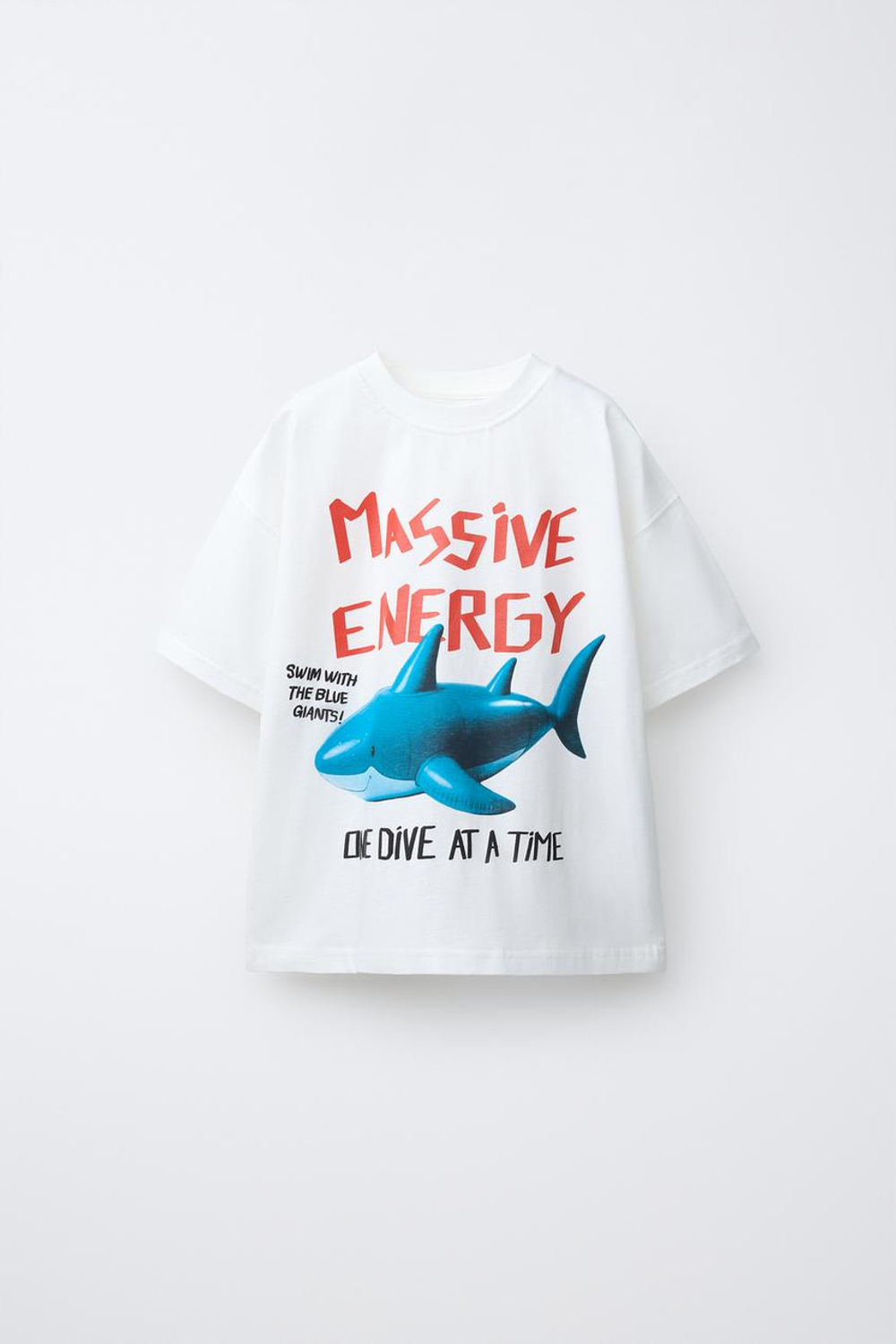 ZARA ФУТБОЛКА С ПРИНТОМ «АКУЛА», БЕЛЫЙ