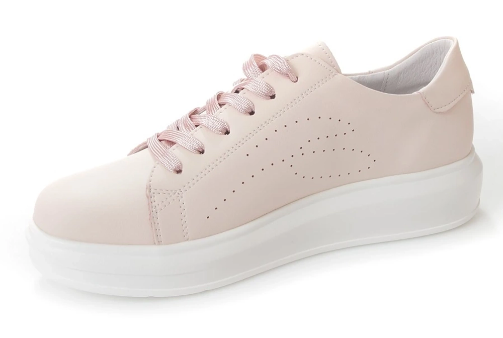 Кроссовки женские летние натуральная кожа