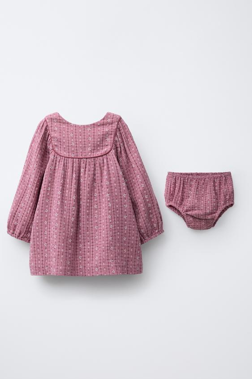 ZARA ПЛАТЬЕ И ТРУСИКИ С ЦВЕТОЧНЫМ РИСУНКОМ, ТЕМНО-РОЗОВЫЙ