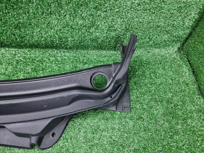 Жабо Changan Alsvin (2018-н.в.)