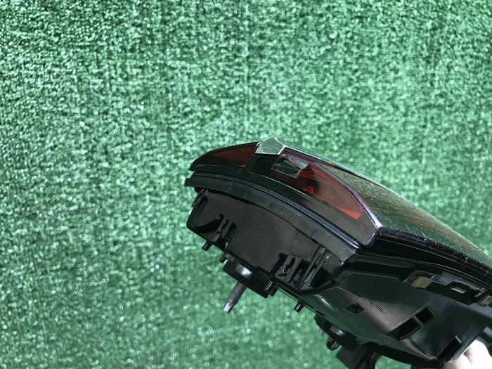 Фонарь крышки багажника Geely Monjaro (2021-н.в.)