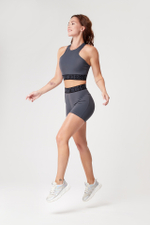 Шорты из компрессионной итальянской ткани