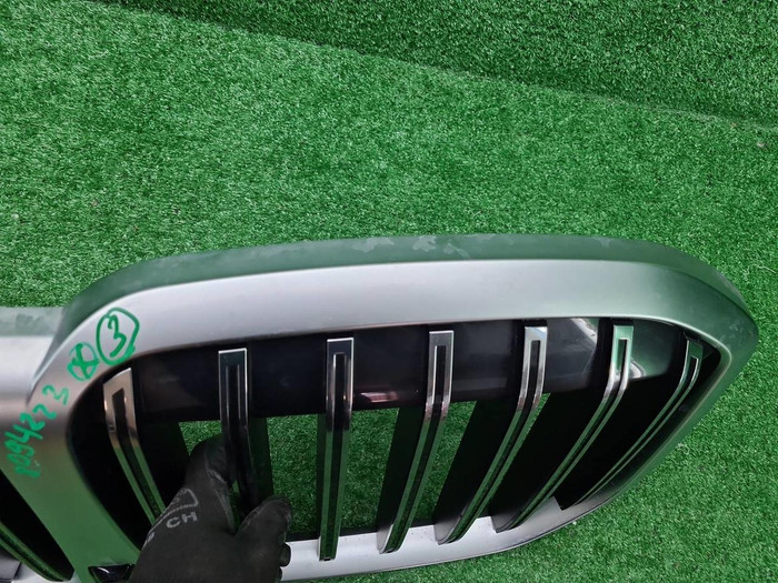 Решетка радиатора BMW X7 G07 (2022-н.в.)