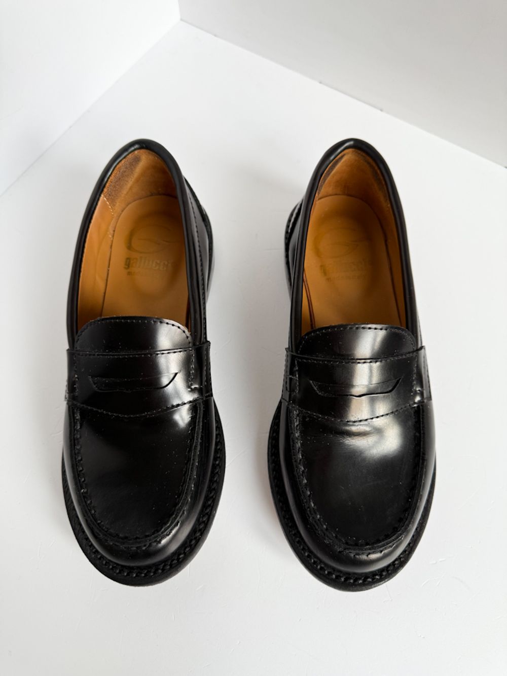 Кожаные лоферы Galucci, 32