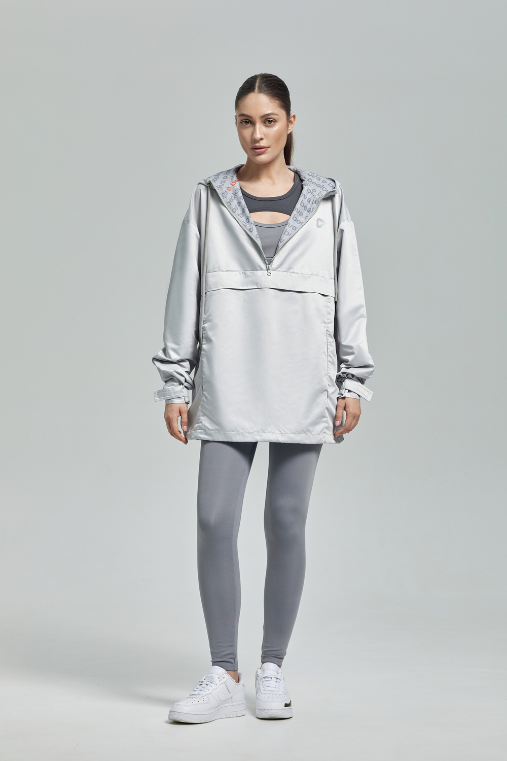 Анорак светло-серый