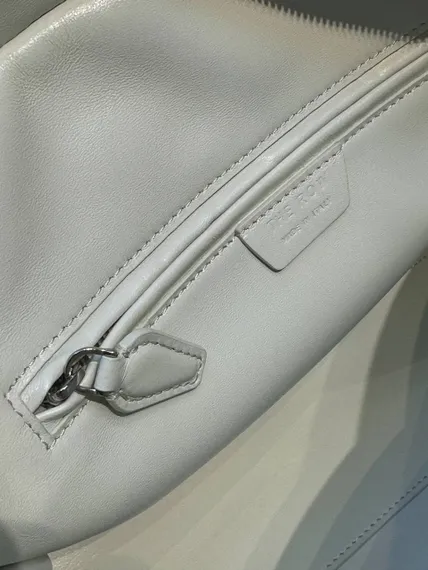Сумка The Row India bag 10.00, белый