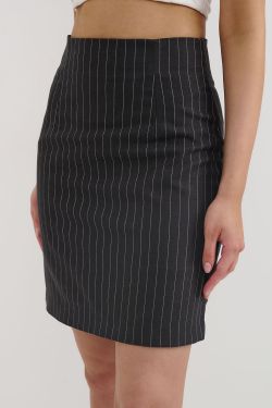 Укороченная юбка в полоску темно-серого цвета