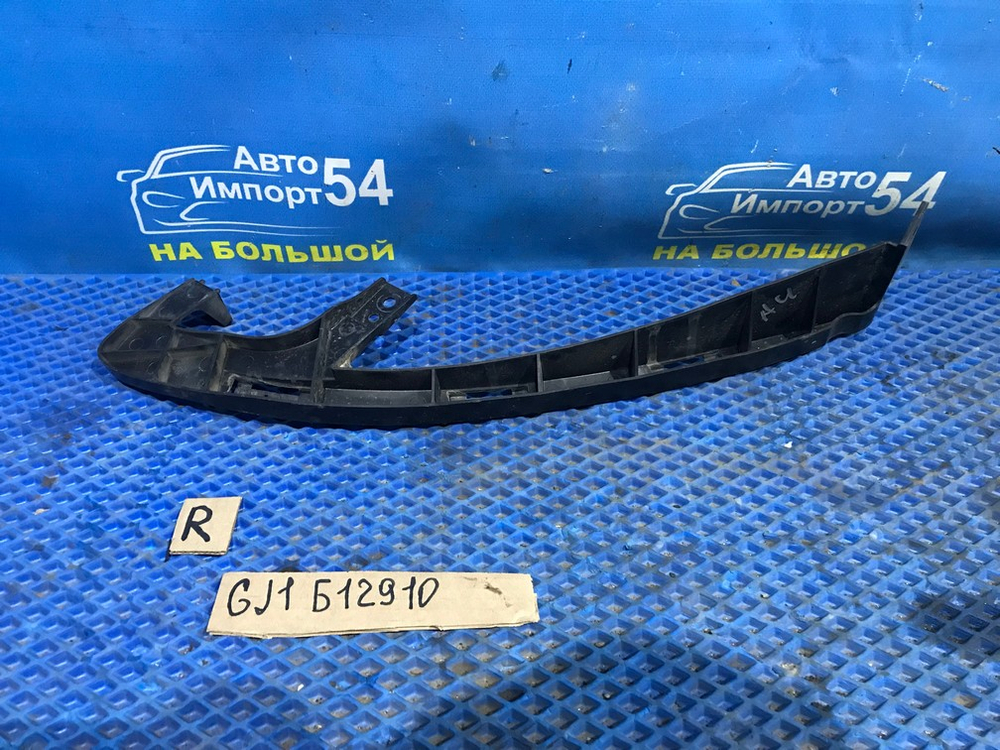 Планка под фару правая Honda AIRWAVE 2005-2010