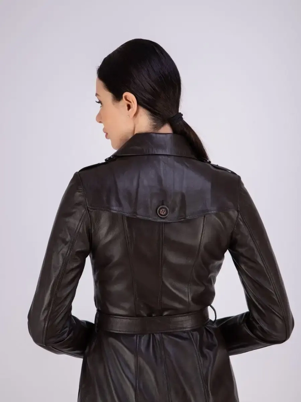 Тренч длинный кожаный с поясом плащ на весну