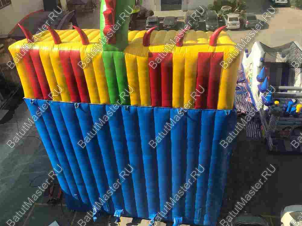 Коммерческий надувной батут-горка "Дракон" 16*8*11 м