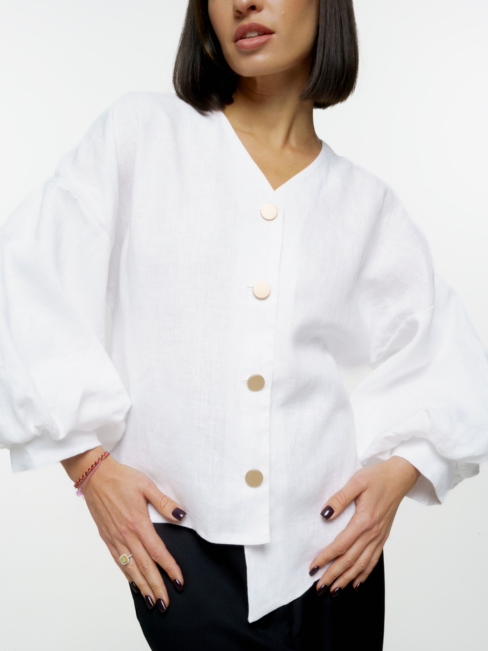 Linen shirt with wide cuffs