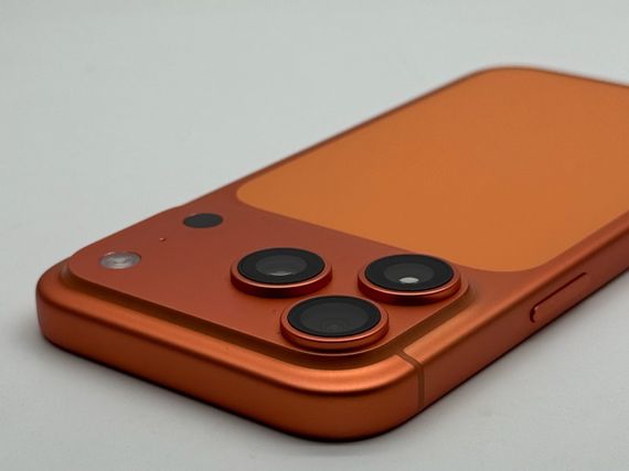 iPhone 17 Pro 256Gb Cosmic Orange eSIM