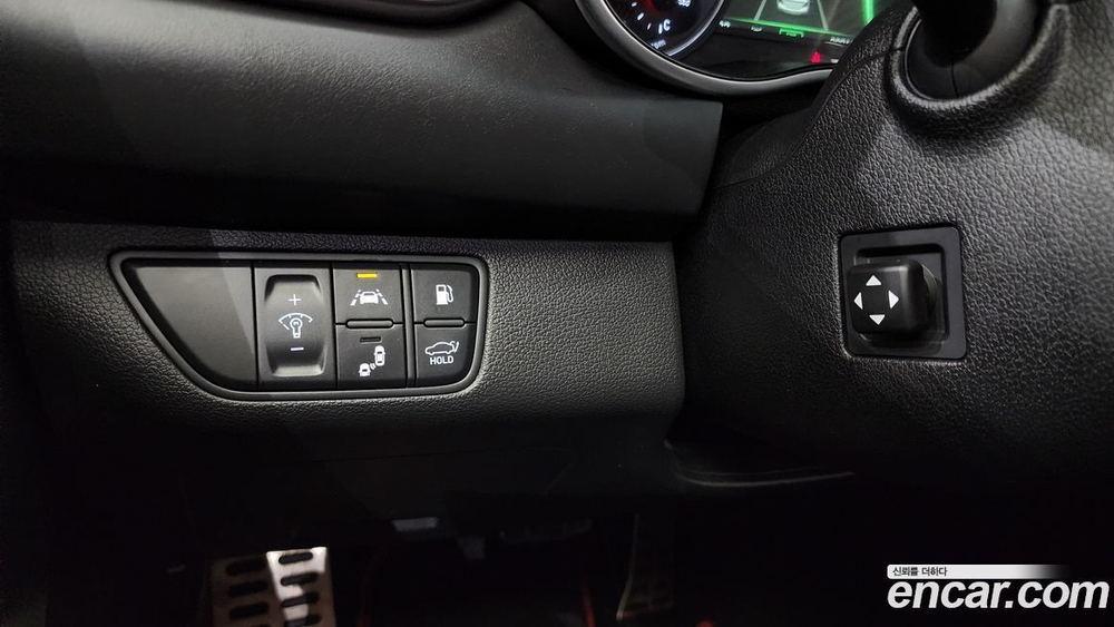 Genesis G70 2.0T (08.2019)