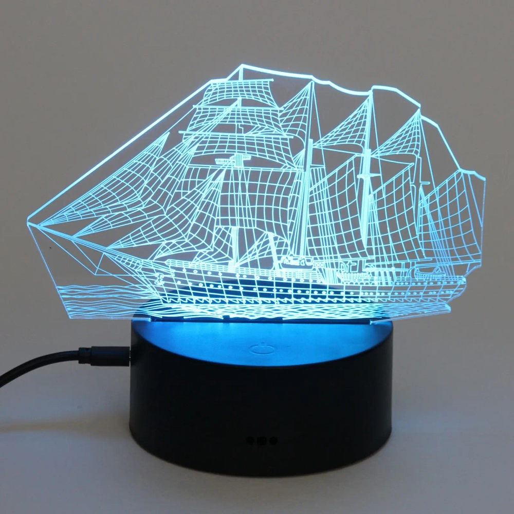 Светильник ночник «3D-Корабль» на пластиковой подставке, с включателем USB
