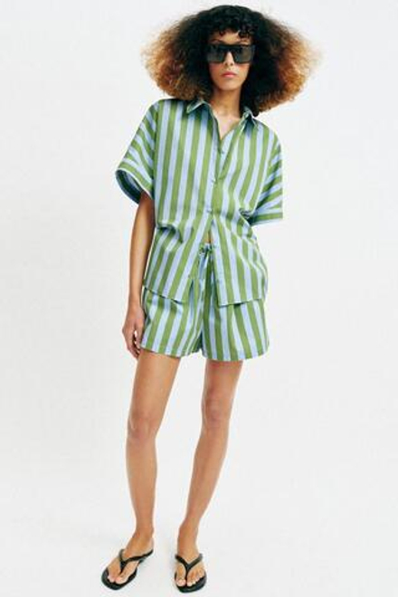 ZARA ШОРТЫ-БЕРМУДЫ В ПОЛОСКУ, ЗЕЛЕНОВАТО-СИНИЙ
