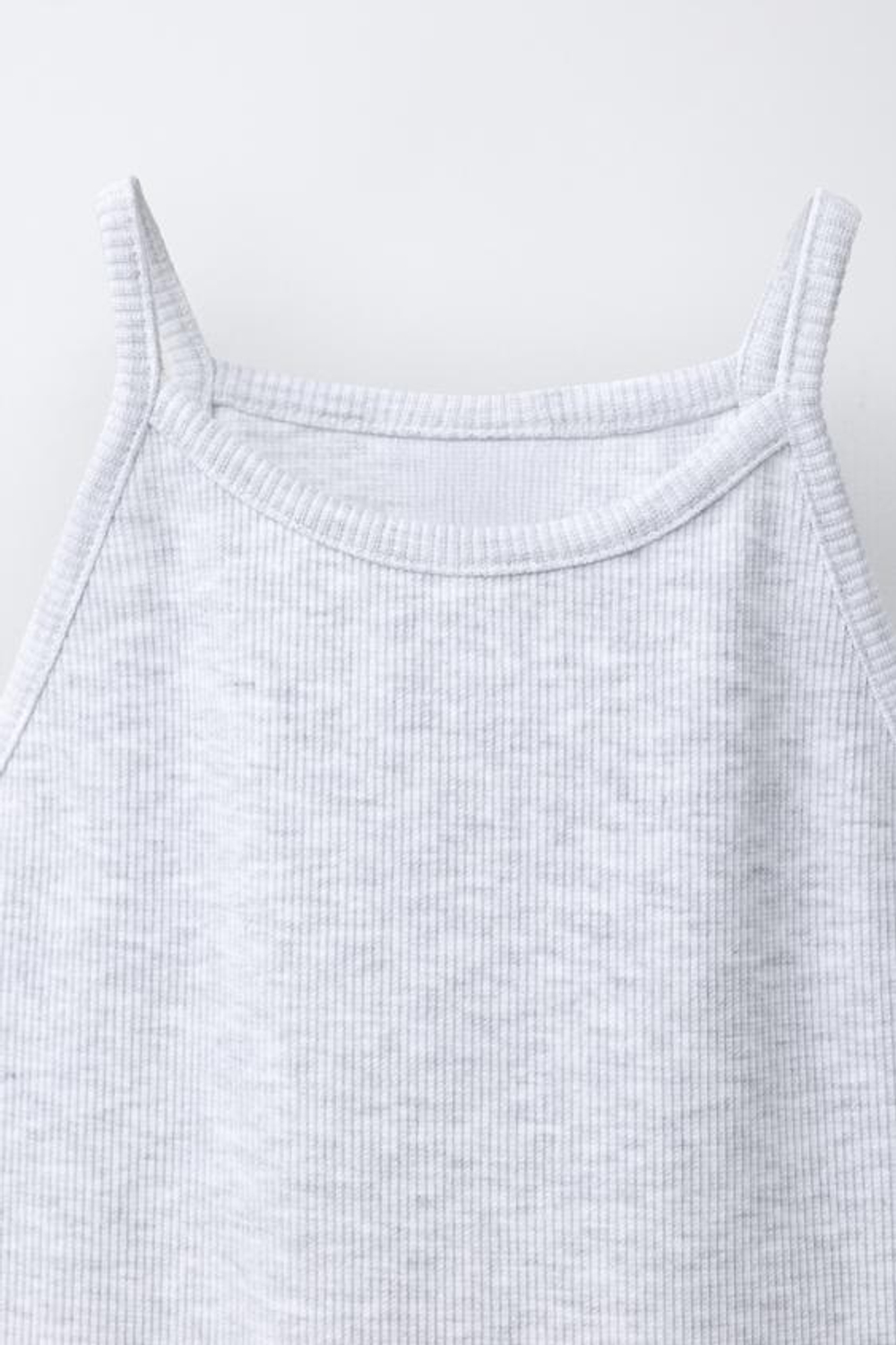ZARA ПЛАТЬЕ В РУБЧИК С ВОЛАНАМИ, БЕЛЫЙ/СЕРЫЙ