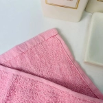 Полотенце махровое 50*90см «Vivien» цвет розовая гвоздика 10110 плотность 400гр/м2 с петелькой-подвесом