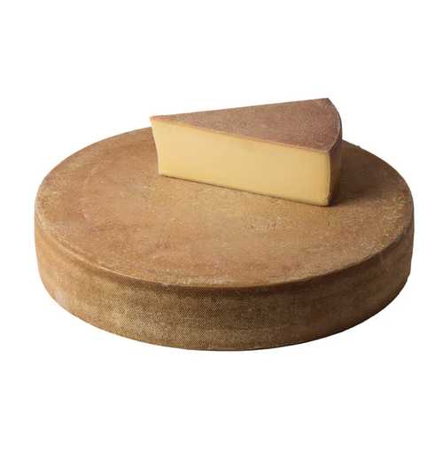 Сыр "Деревенский горный" мдж в сух в-ве 49%, сегмент 200 г, ТМ Margot Fromages Швейцария