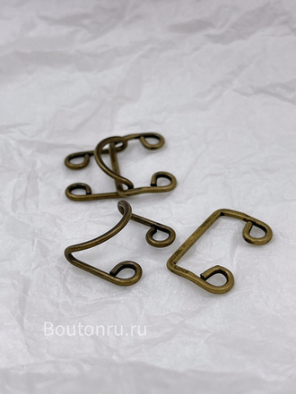 Крючок на стойку воротника бронза
