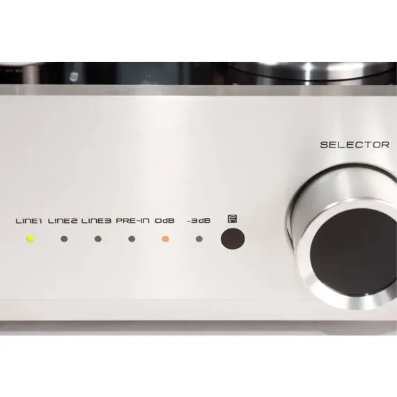 Cayin CS-300A Silver