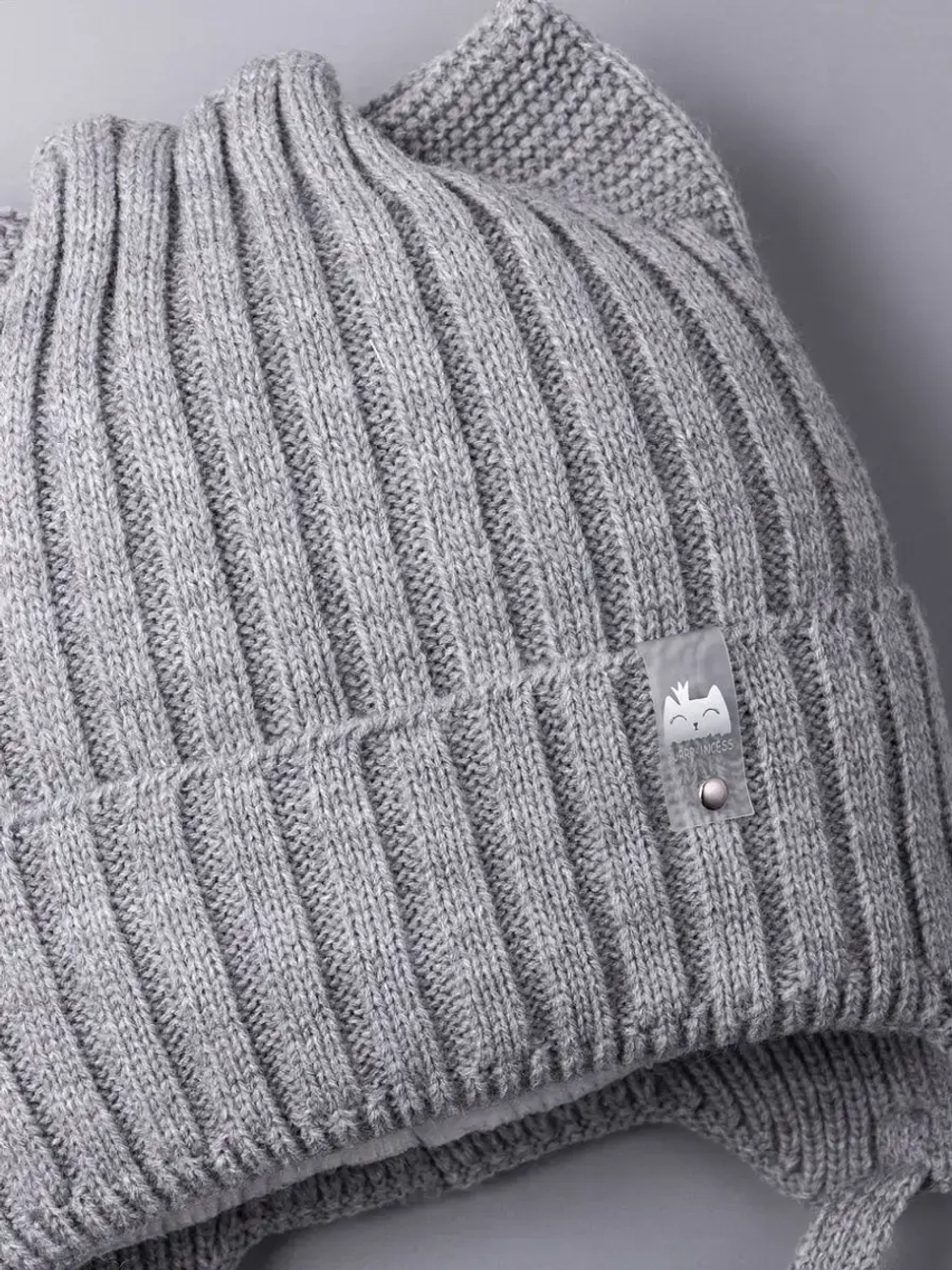 Шапка для девочки с ушками осенняя