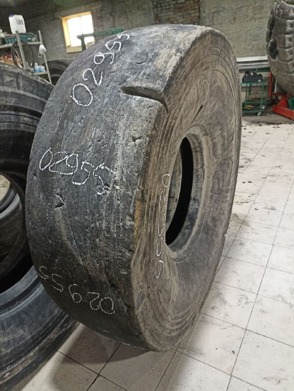 18.00-25 Bridgestone STMS шина б/у