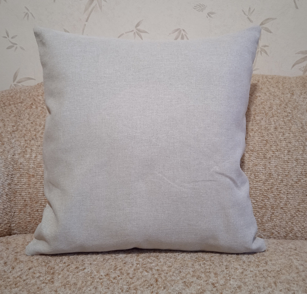 Декоративный гобеленовый чехол Бигли 47х47