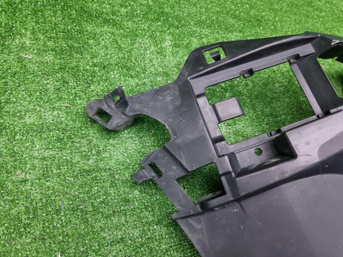 Кронштейн переднего бампера RH BMW 5er G30 (20-23)