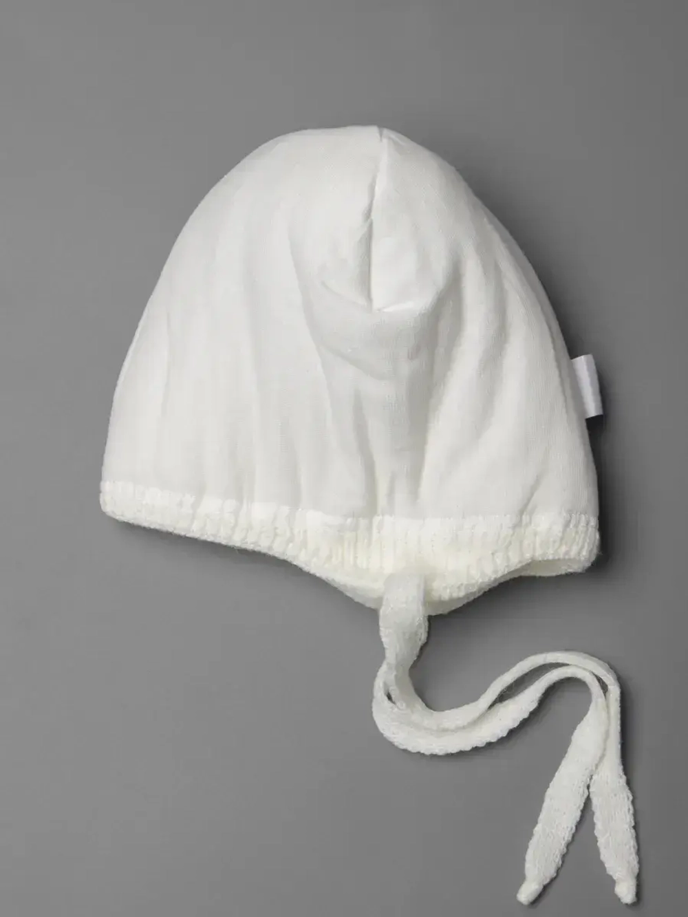 Шапка зимняя детская с помпоном на завязках и снуд