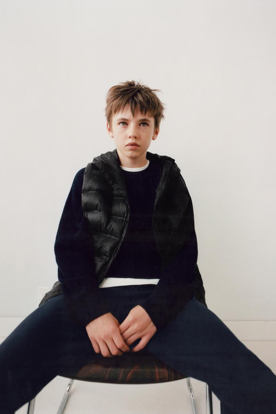 ZARA БАЗОВЫЙ ТРИКОТАЖНЫЙ ДЖЕМПЕР, СИНИЙ