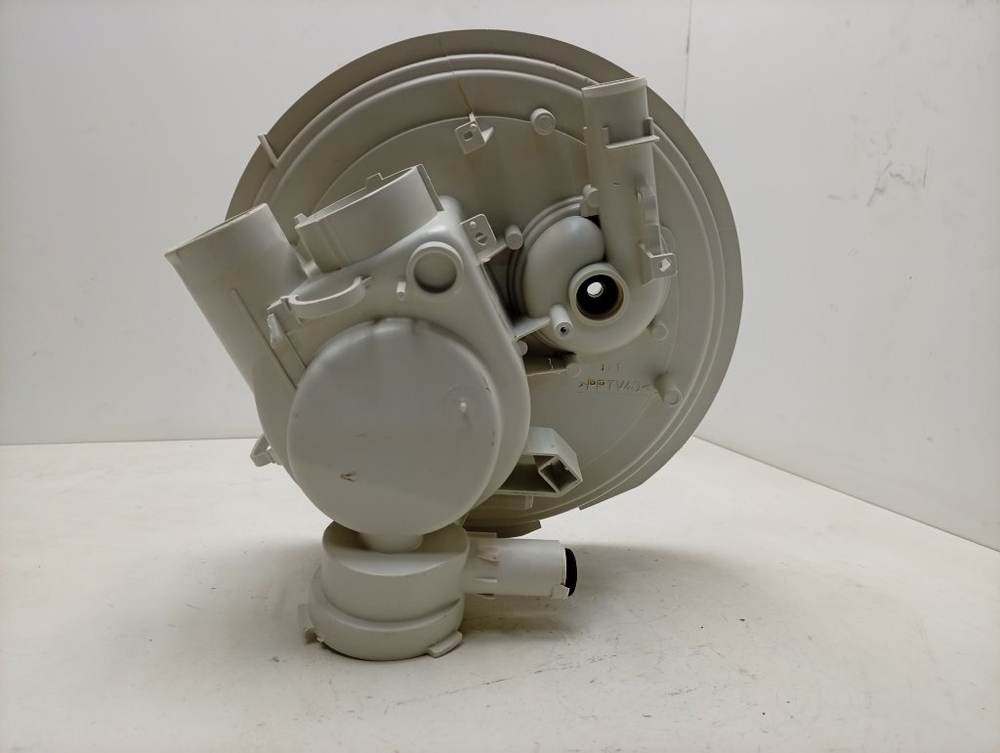 WP79/2 ктп6 Чаша поддона для посудомоечных машин Whirlpool 481010390551 б/у