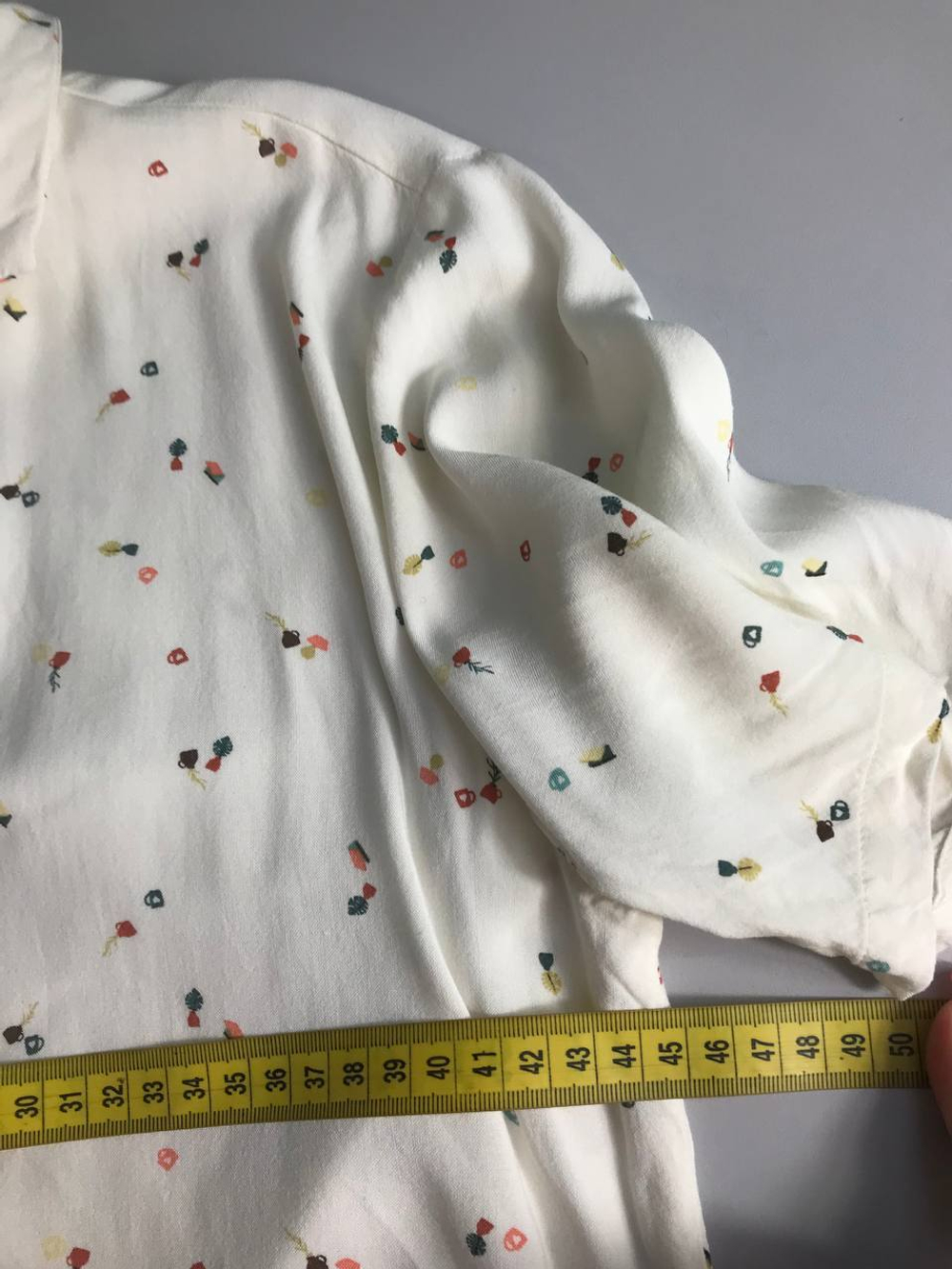 Блузка Colin's со стильным принтом, маркировка М, визуально 46 размер