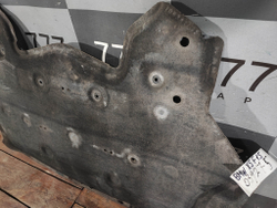 Пыльник двигателя BMW X5 (F15) 13-18 Б/У Оригинал 51757360155