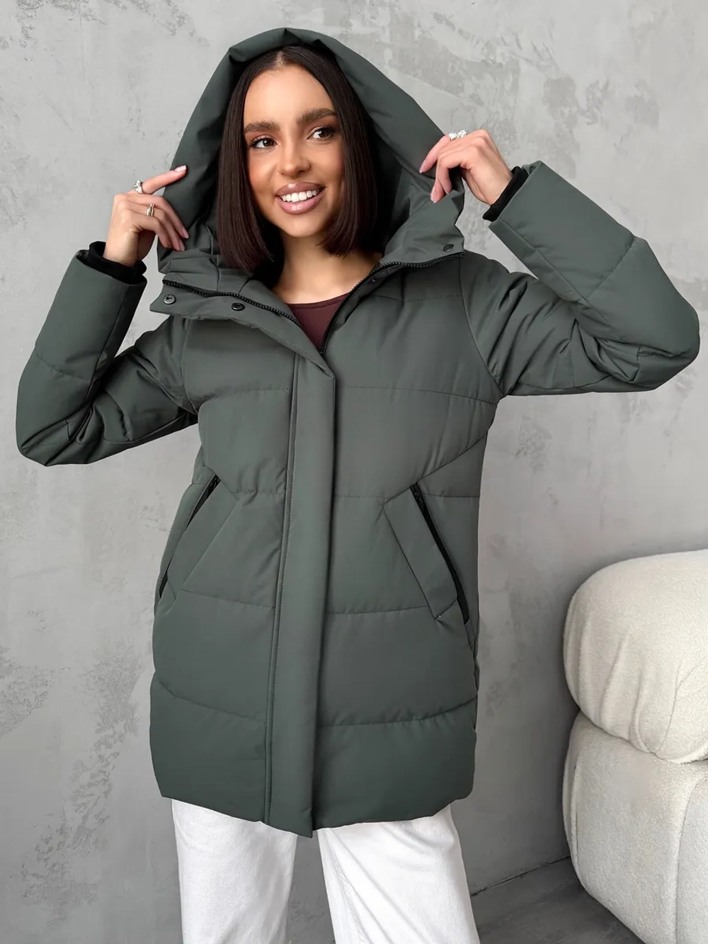 Куртка демисезонная с капюшоном удлиненная