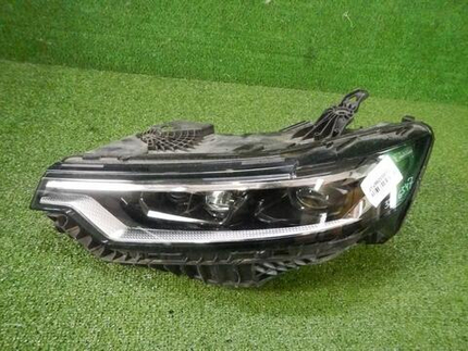 Фара левая Cadillac XT6 (2019-н.в.) LED