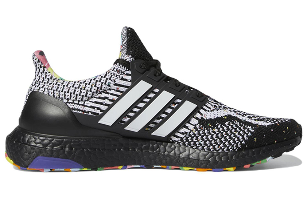Кроссовки Adidas Ultraboost 5.0 Dna