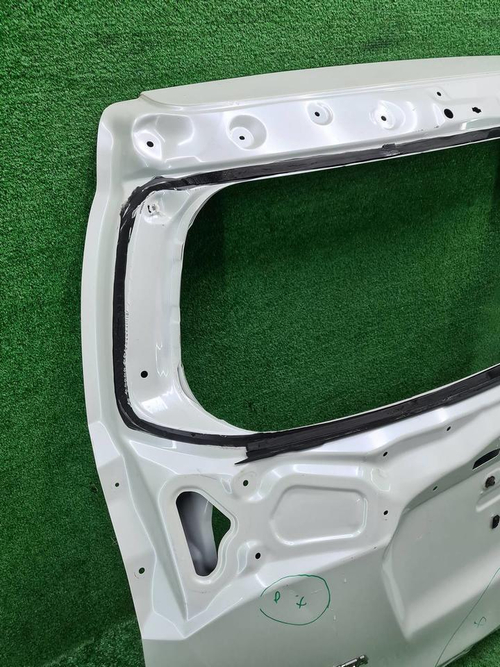 Крышка багажника Toyota RAV 4 ca40 (2015-2019)