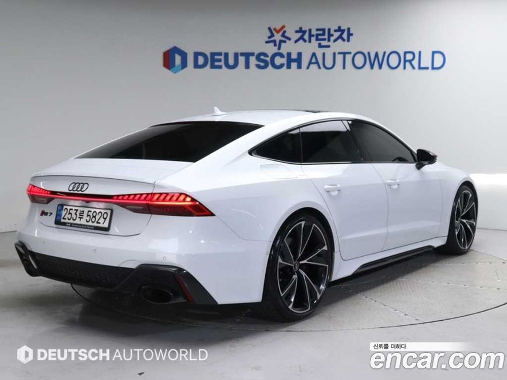Audi RS7 (4K) 4.0 TFSI Quattro (10.2021)