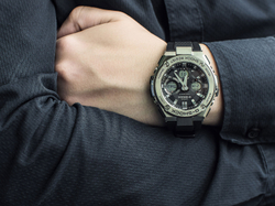 Часы Casio GST-W110-1A