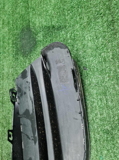 Решетка бампера RH Mercedes C w206 (21-нв) AMG